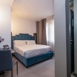 Chambre Romantique Lit King-Size